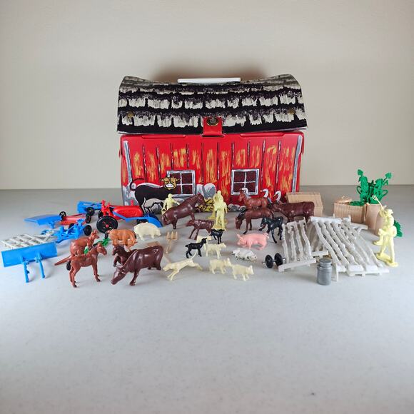 Marx Farm Set from the 1960s  Made of vinyl with a bag of accessories - Picture 1 of 11